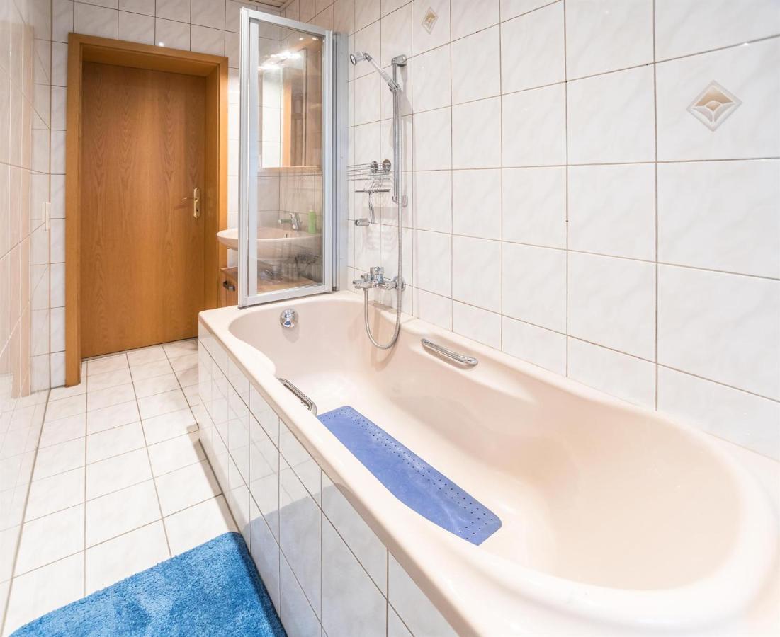 Ferienwohnung Romy Наумбург Экстерьер фото