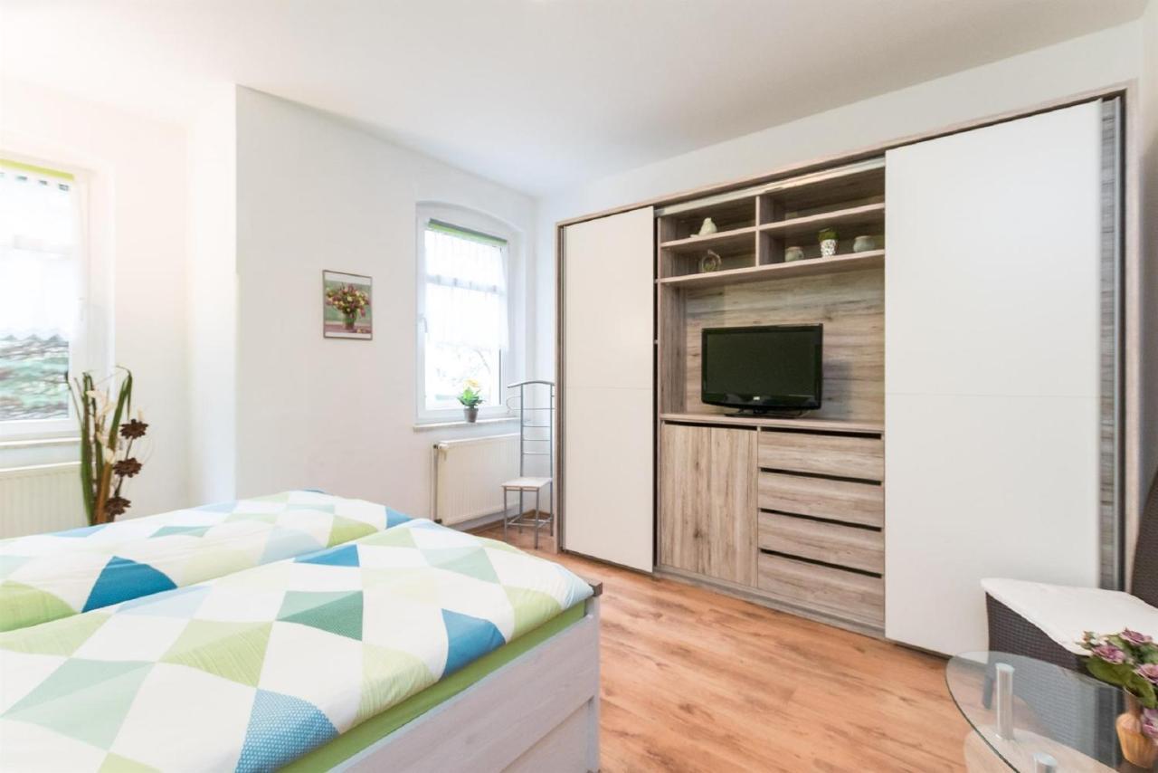 Ferienwohnung Romy Наумбург Экстерьер фото